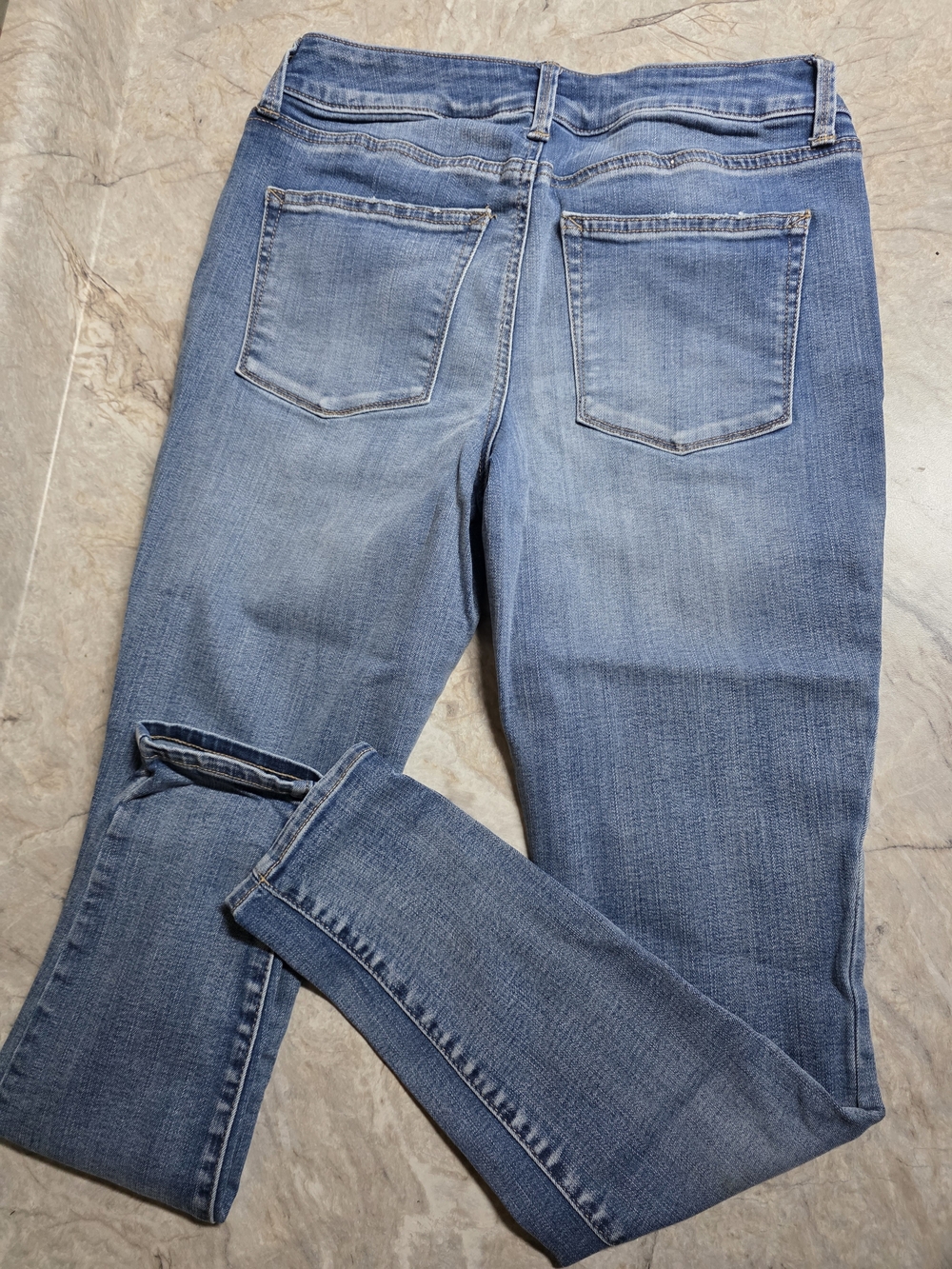 Maurices Mid-Rise Women's Jeans - Light Blue Wash - Picture 3 of 3